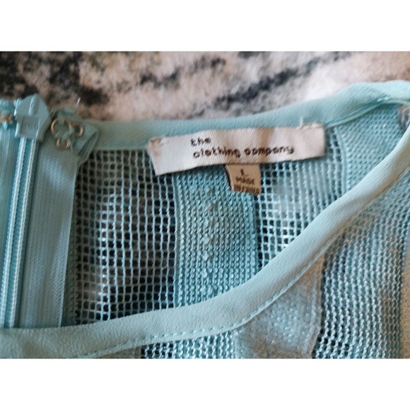 The Clothing Company Light Aqua Blue Lace Striped Overlay Midi Dress Size Large - Picture 3 of 13